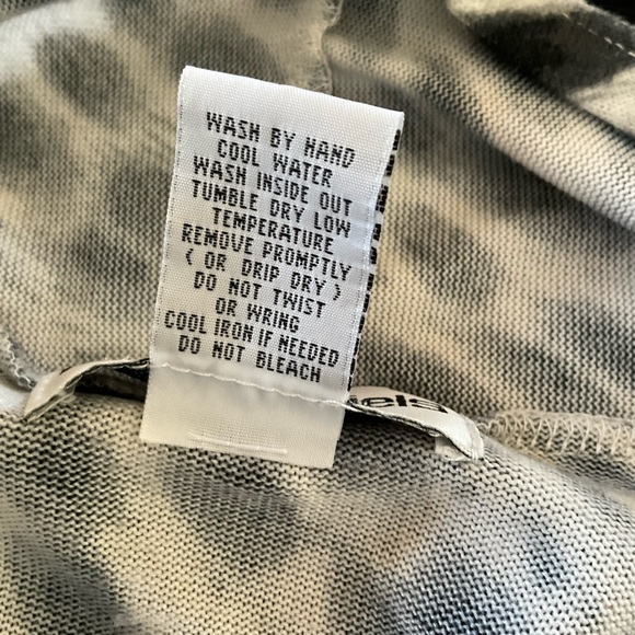 Cathy Daniels Open Front Cheetah Print Cardigan w/Tank Attached, Women’s Sz 1X - Picture 9 of 9